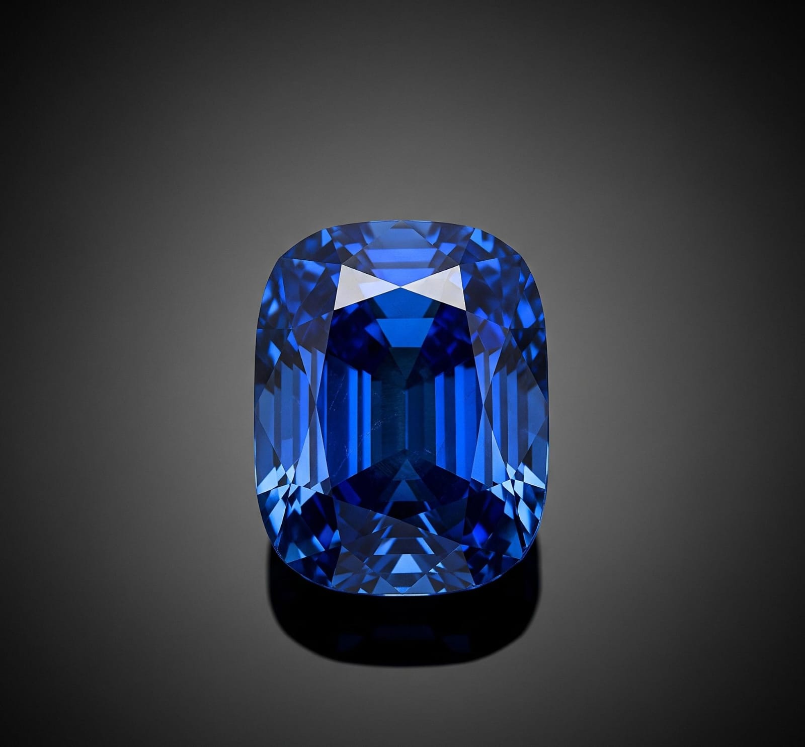 Sapphire Gemstone